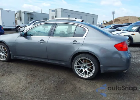 2015 Infiniti Q40 из США, поврежденный, VIN JN1CV6AR5FM524683